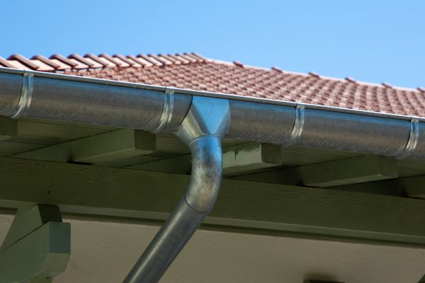 Eavestrough Repair