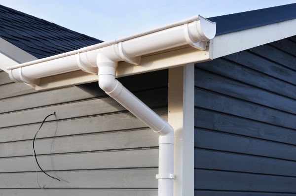 PVC Rain Gutter Installation in Seattle