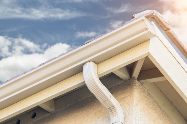 Seamless Gutter Replacement in Seattle